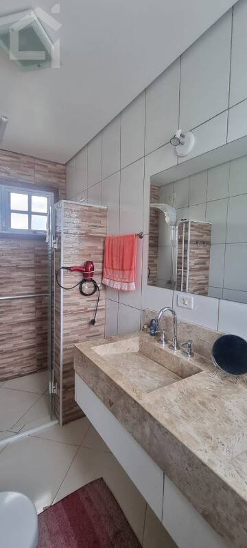 Casa, 4 quartos, 252 m² - Foto 49