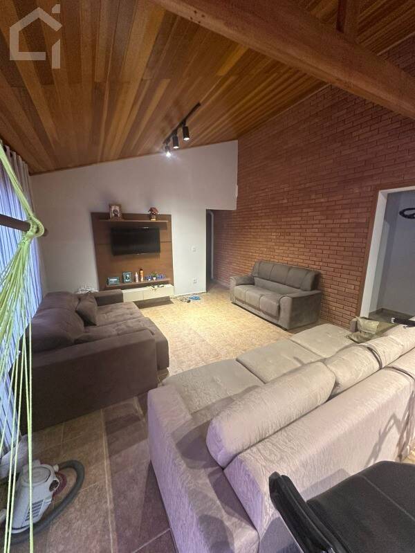 Casa, 3 quartos, 220 m² - Foto 8