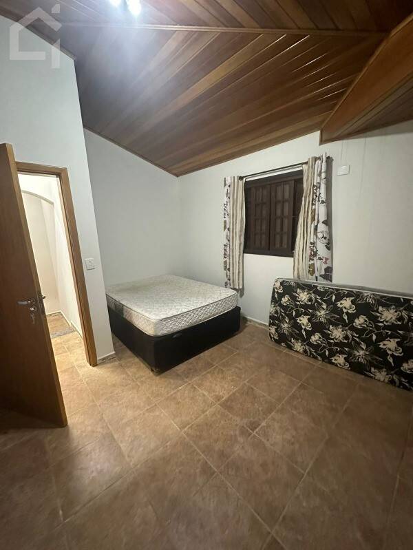 Casa, 3 quartos, 220 m² - Foto 13