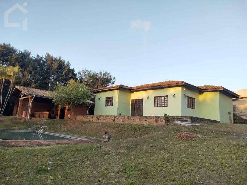 Casa, 3 quartos, 250 m² - Foto 1