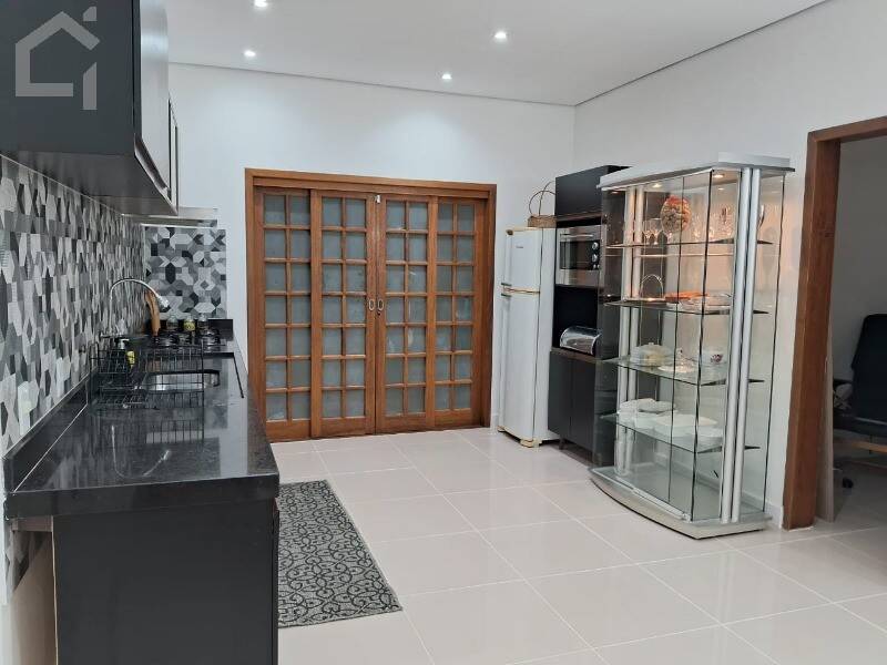 Casa, 3 quartos, 350 m² - Foto 11