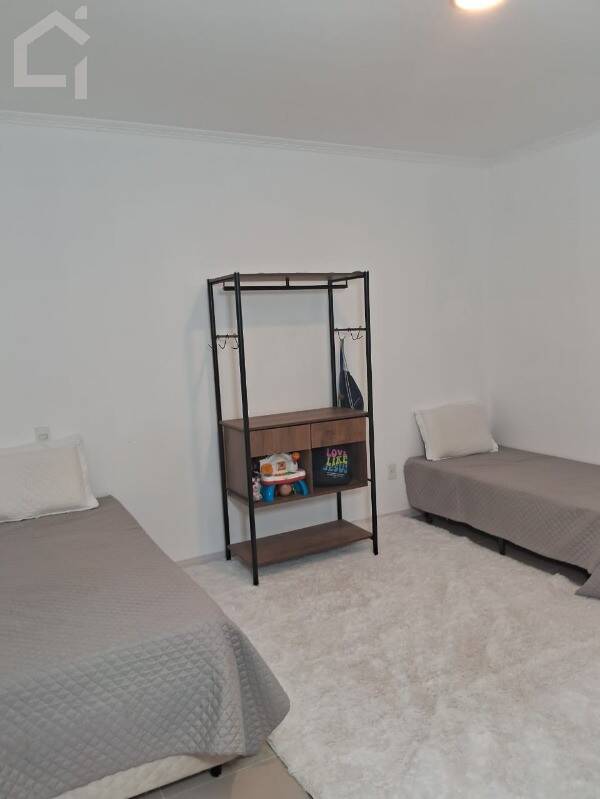Casa, 3 quartos, 350 m² - Foto 13
