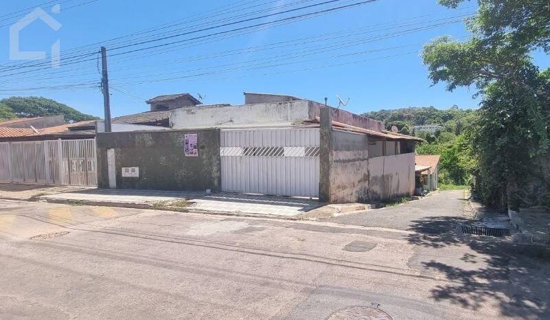 Casa, 3 quartos, 216 m² - Foto 2
