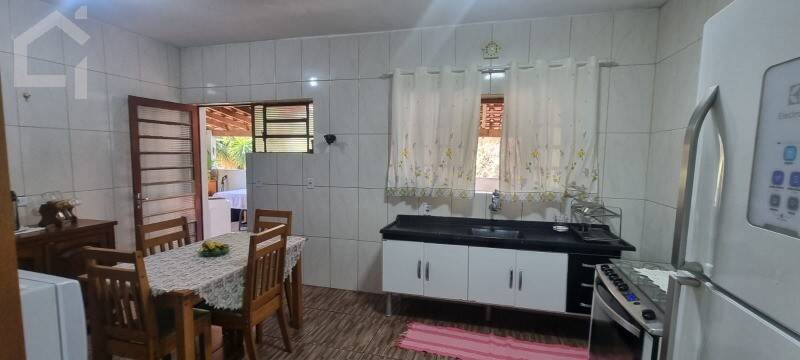 Casa, 3 quartos, 216 m² - Foto 13
