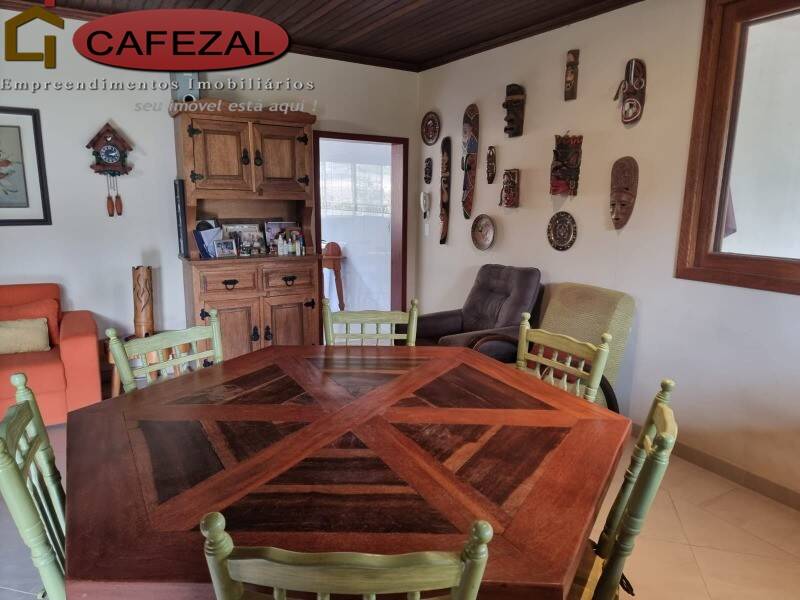 Casa, 3 quartos, 325 m² - Foto 23
