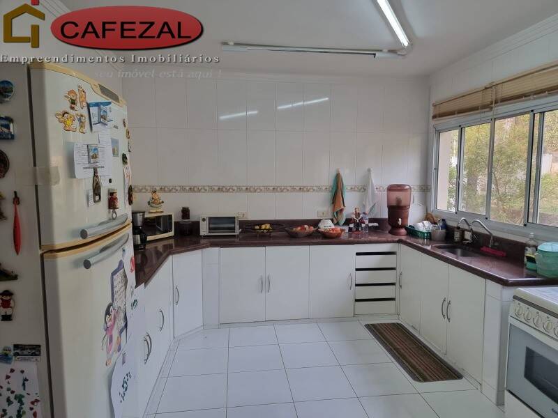 Casa, 3 quartos, 325 m² - Foto 26