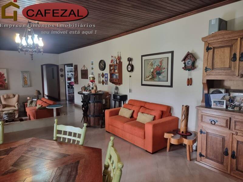 Casa, 3 quartos, 325 m² - Foto 29