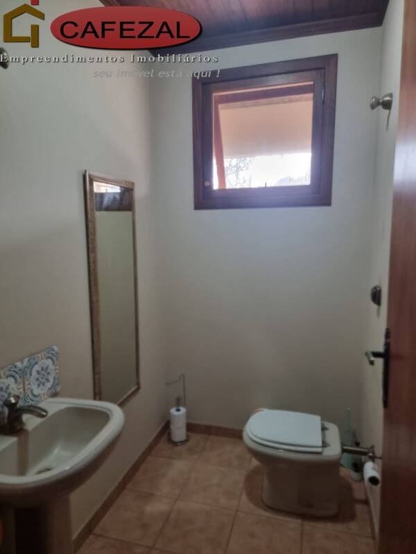 Casa, 3 quartos, 325 m² - Foto 32