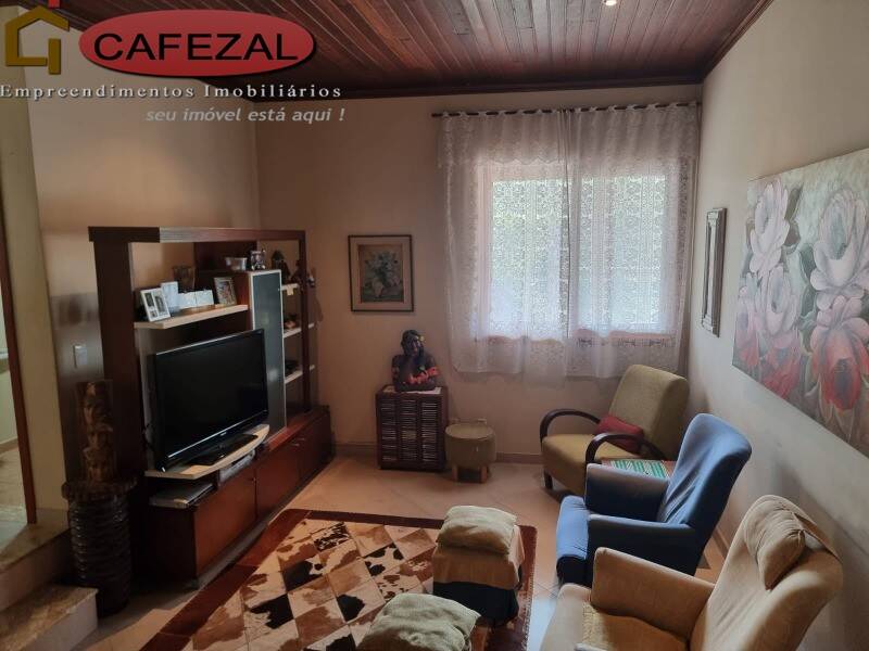 Casa, 3 quartos, 325 m² - Foto 33