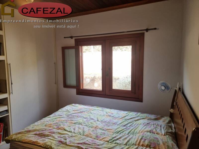 Casa, 3 quartos, 325 m² - Foto 37