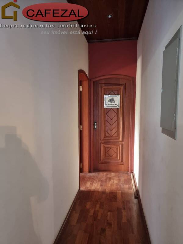 Casa, 3 quartos, 325 m² - Foto 39