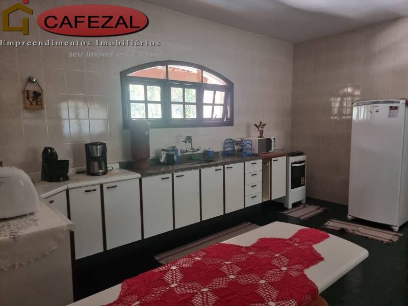Casa, 3 quartos, 737 m² - Foto 16