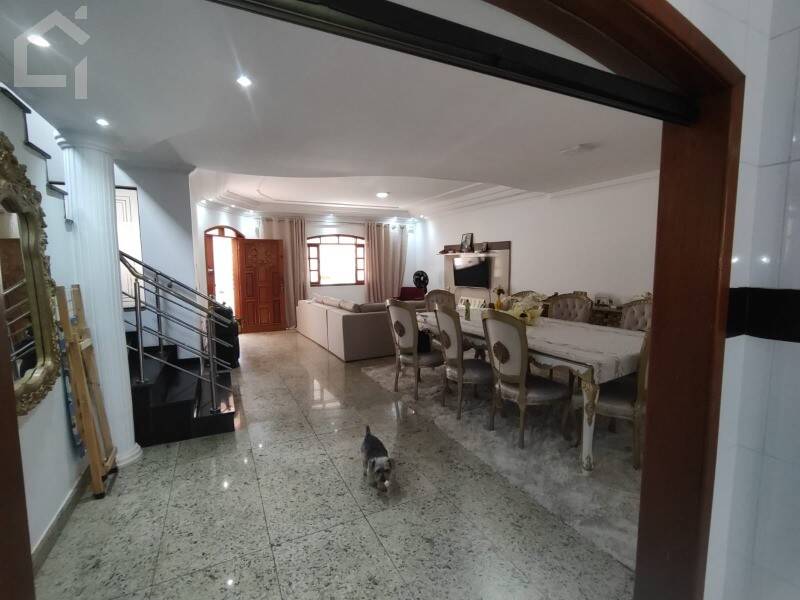 Sobrado, 4 quartos, 363 m² - Foto 4