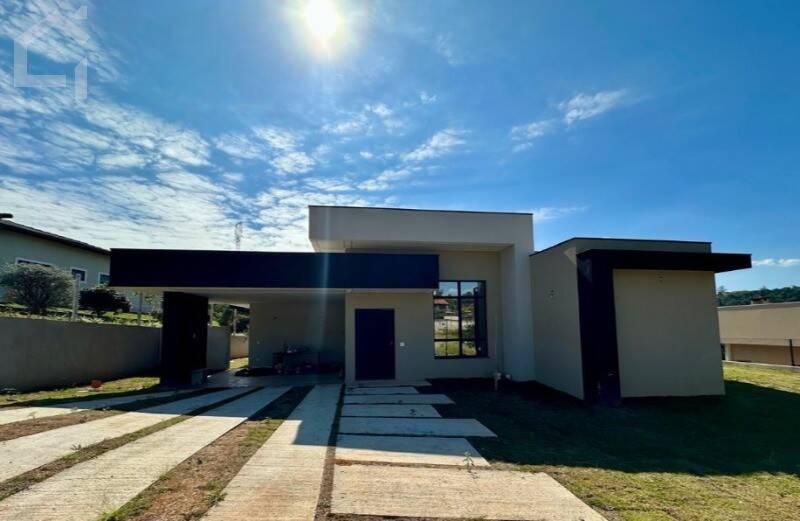 Casa, 3 quartos, 250 m² - Foto 1