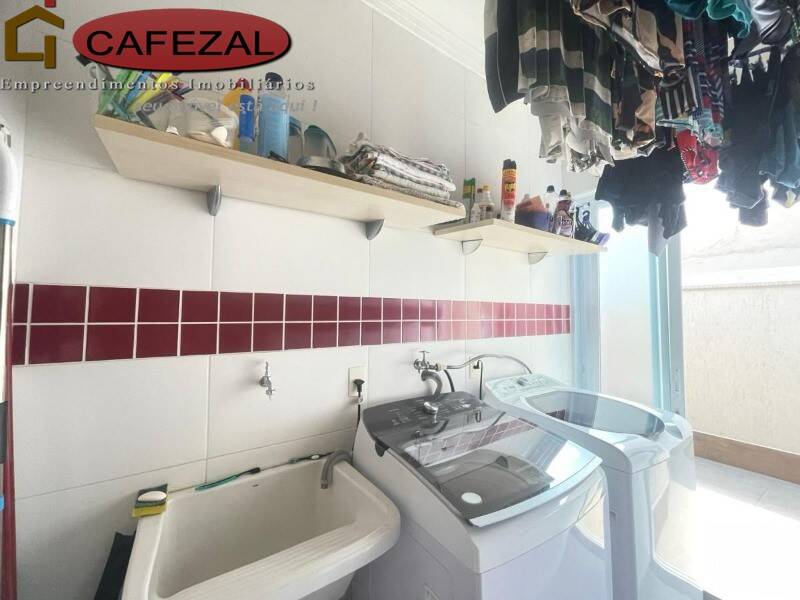 Casa, 3 quartos, 200 m² - Foto 12