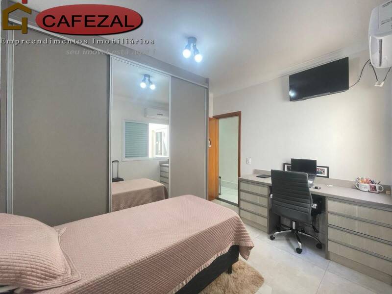 Casa, 3 quartos, 200 m² - Foto 16
