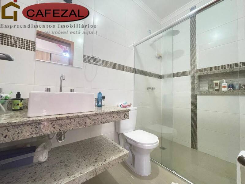 Casa, 3 quartos, 200 m² - Foto 19