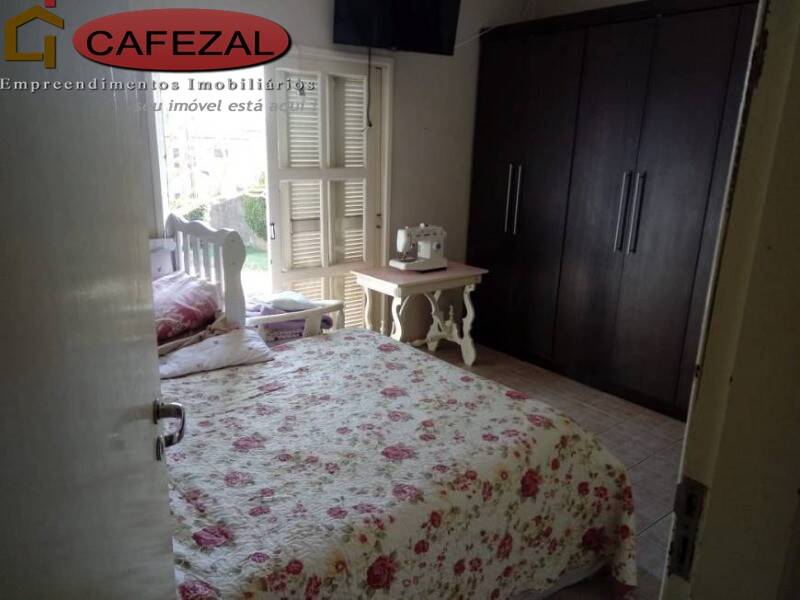 Casa, 3 quartos, 205 m² - Foto 18