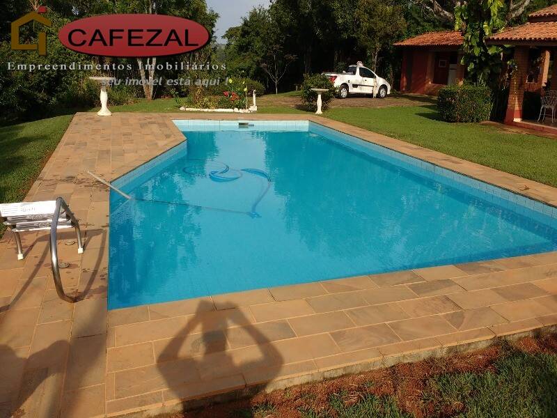 Casa, 3 quartos, 284 m² - Foto 1