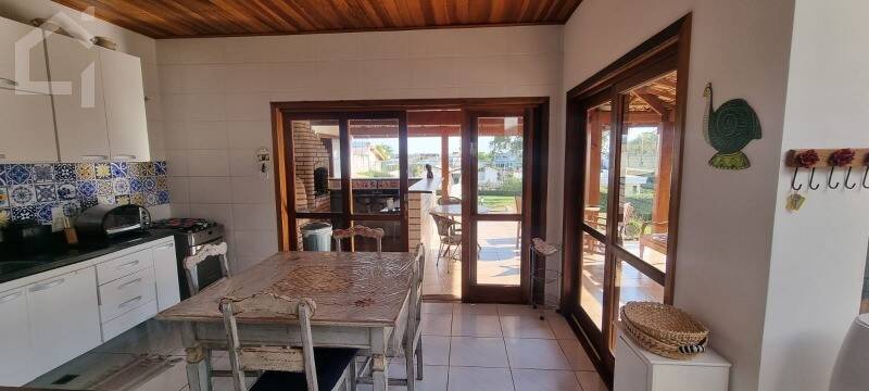 Casa, 3 quartos, 268 m² - Foto 23