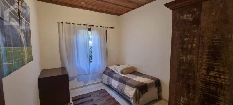 Casa, 3 quartos, 268 m² - Foto 40