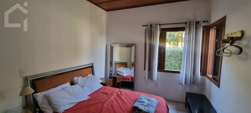 Casa, 3 quartos, 268 m² - Foto 44