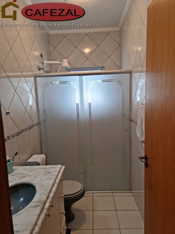 Casa, 3 quartos, 280 m² - Foto 28