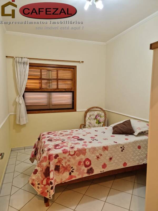 Casa, 3 quartos, 280 m² - Foto 30