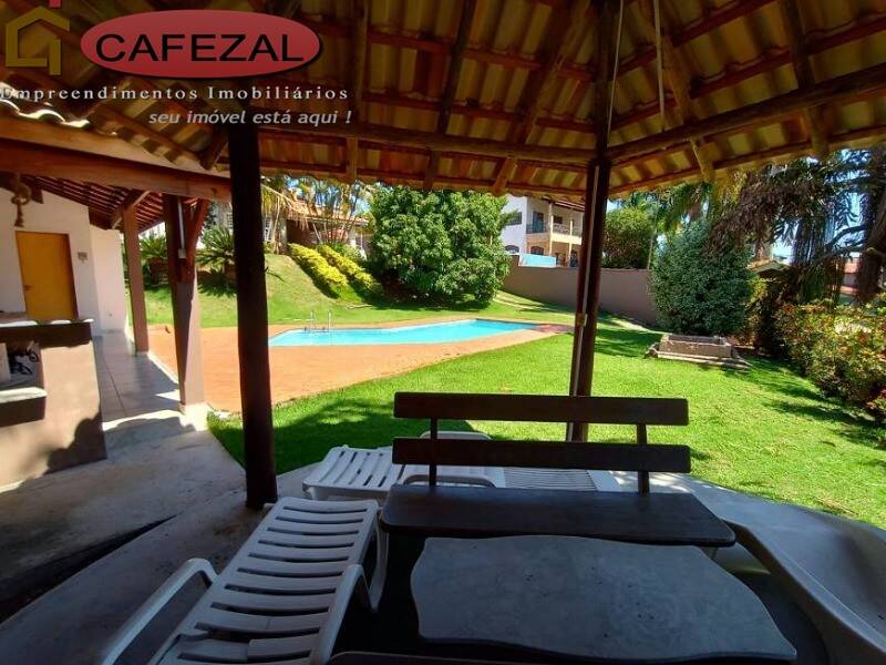 Casa, 4 quartos, 223 m² - Foto 11
