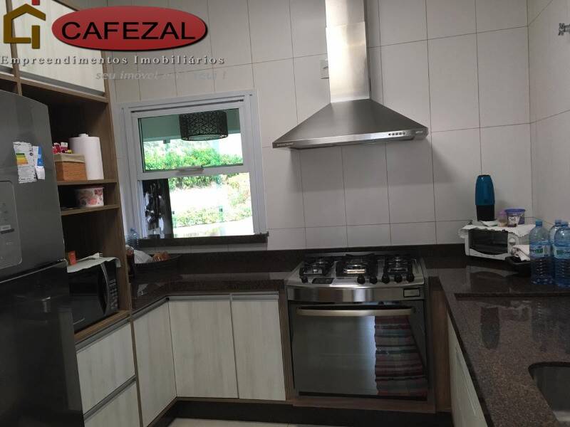 Casa, 3 quartos, 287 m² - Foto 9