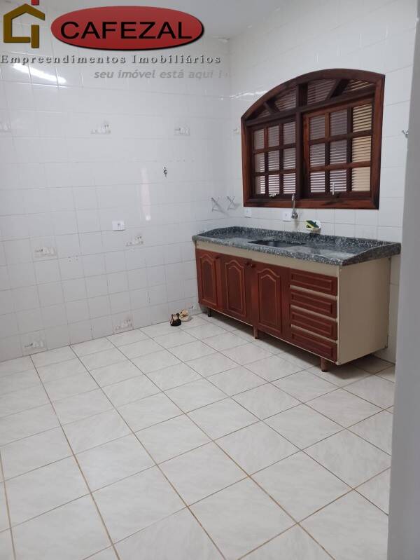 Casa, 3 quartos, 304 m² - Foto 9