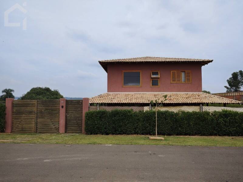 Casa, 4 quartos, 402 m² - Foto 1