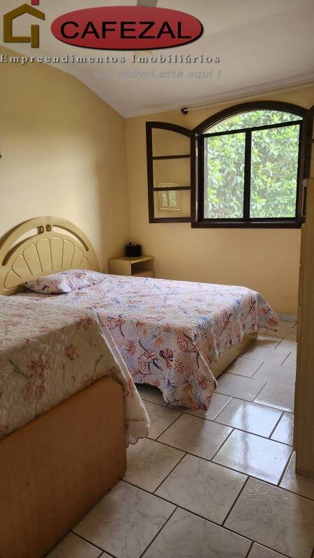 Casa, 4 quartos, 363 m² - Foto 34