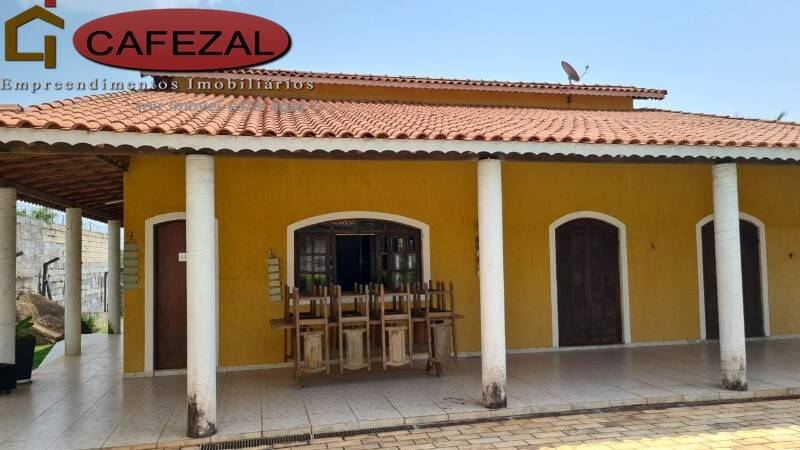 Casa, 4 quartos, 330 m² - Foto 3