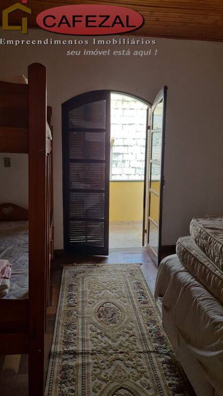 Casa, 4 quartos, 330 m² - Foto 12