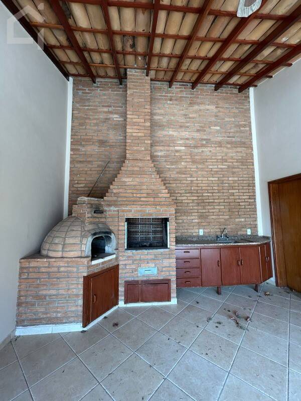 Casa, 4 quartos, 698 m² - Foto 32