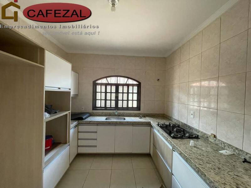 Casa, 4 quartos, 187 m² - Foto 4