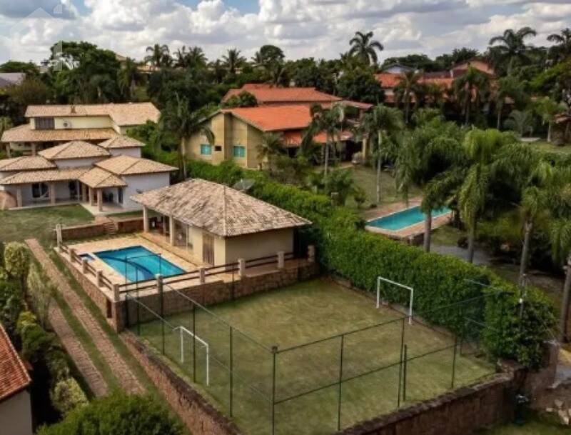 Casa, 4 quartos, 250 m² - Foto 8
