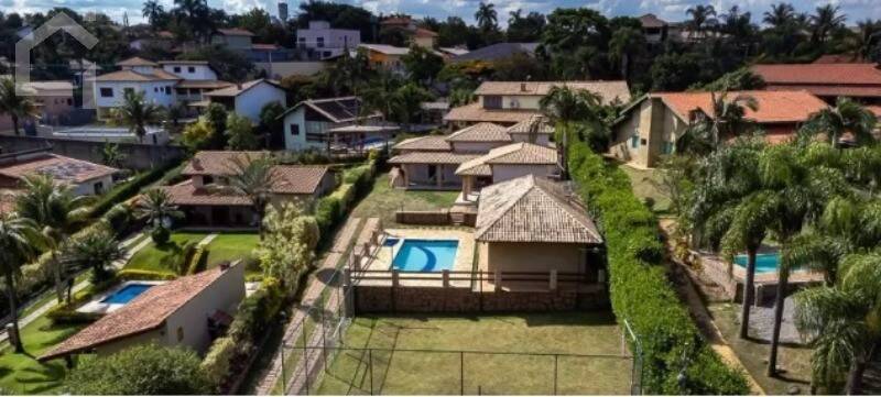 Casa, 4 quartos, 250 m² - Foto 13