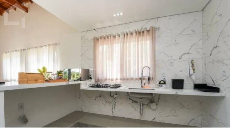 Casa, 4 quartos, 250 m² - Foto 33