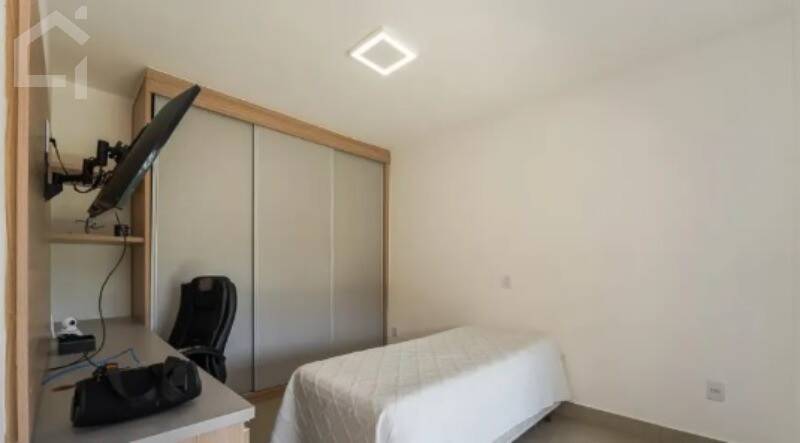Casa, 4 quartos, 250 m² - Foto 36