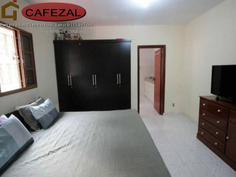 Casa, 3 quartos, 320 m² - Foto 12