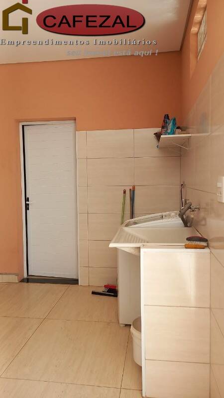 Casa, 3 quartos, 235 m² - Foto 21