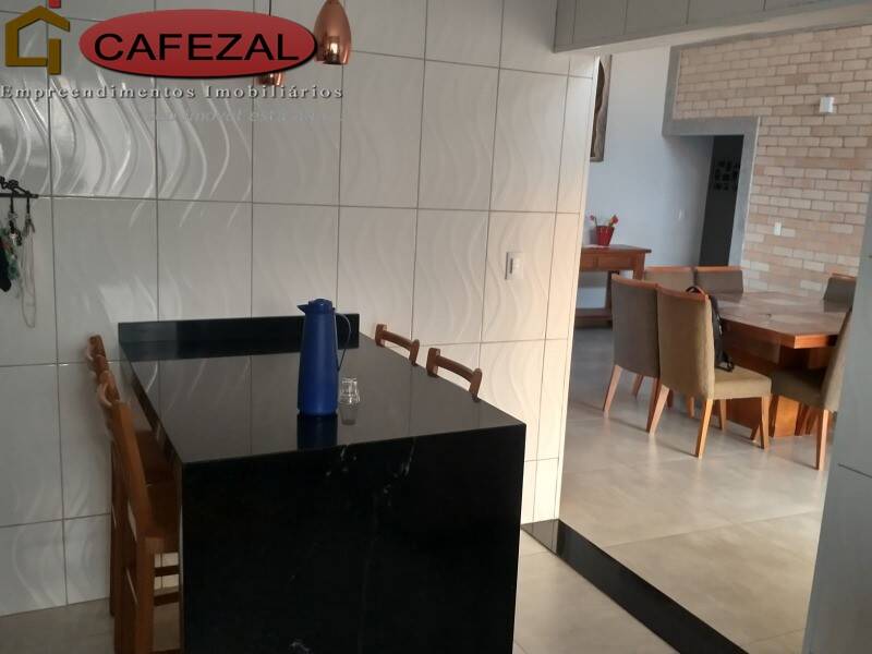 Casa, 3 quartos, 235 m² - Foto 27