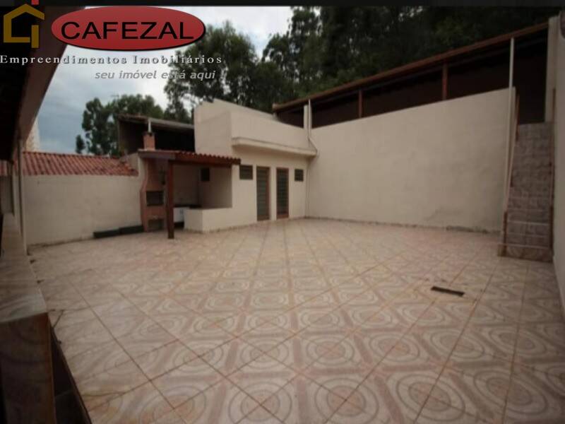 Casa, 3 quartos, 320 m² - Foto 24