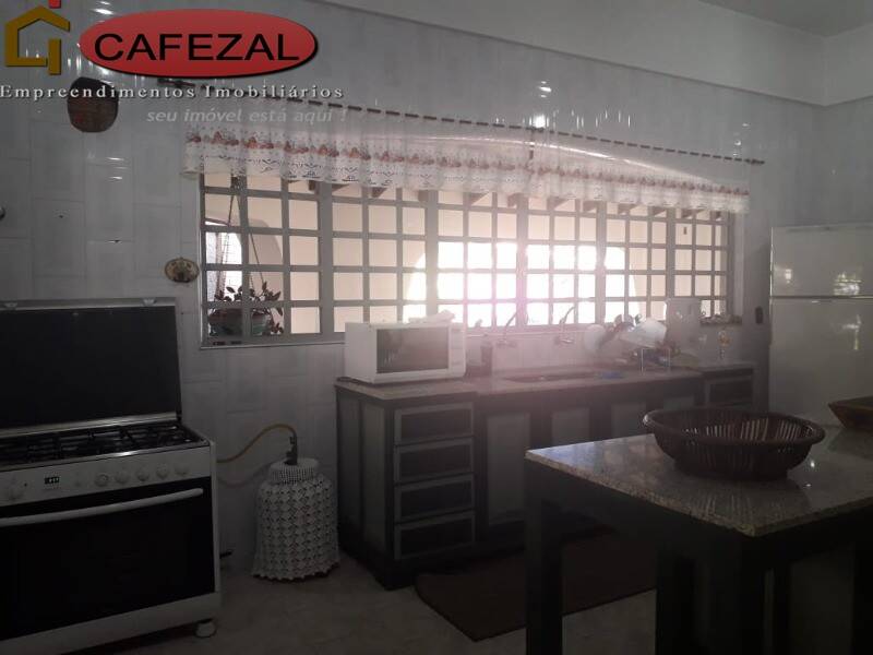Casa, 5 quartos, 700 m² - Foto 31