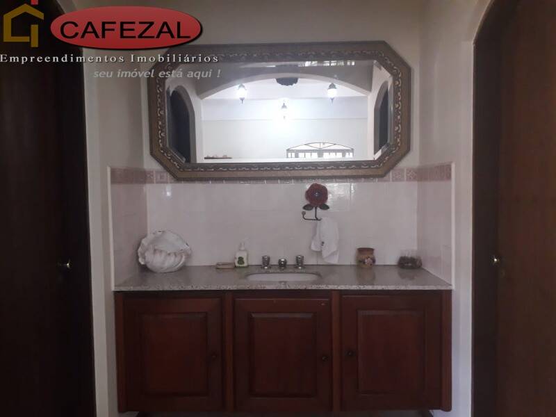 Casa, 5 quartos, 700 m² - Foto 33