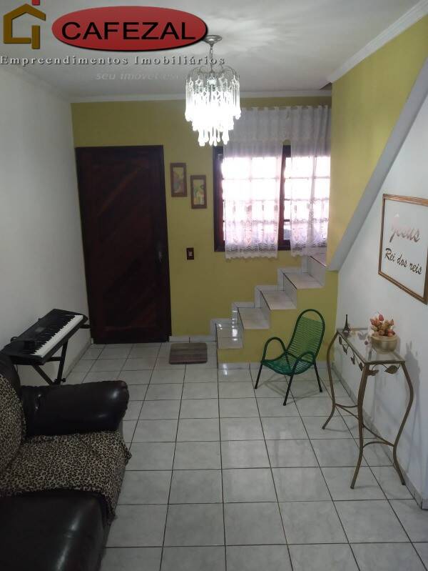 Sobrado, 4 quartos, 180 m² - Foto 1