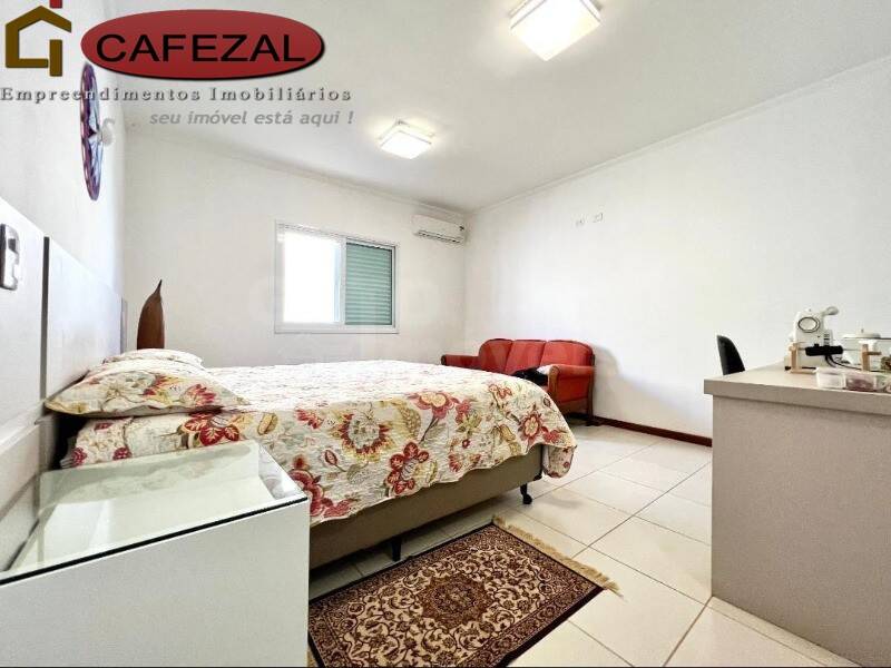 Casa, 3 quartos, 303 m² - Foto 21
