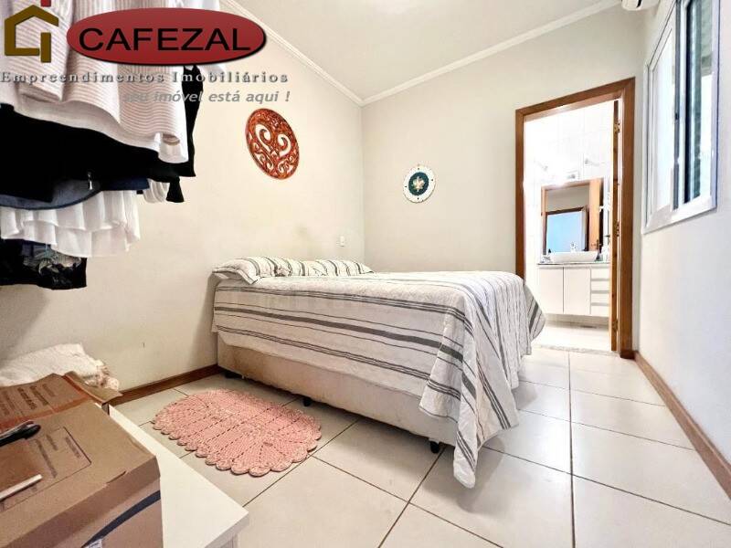 Casa, 3 quartos, 303 m² - Foto 23